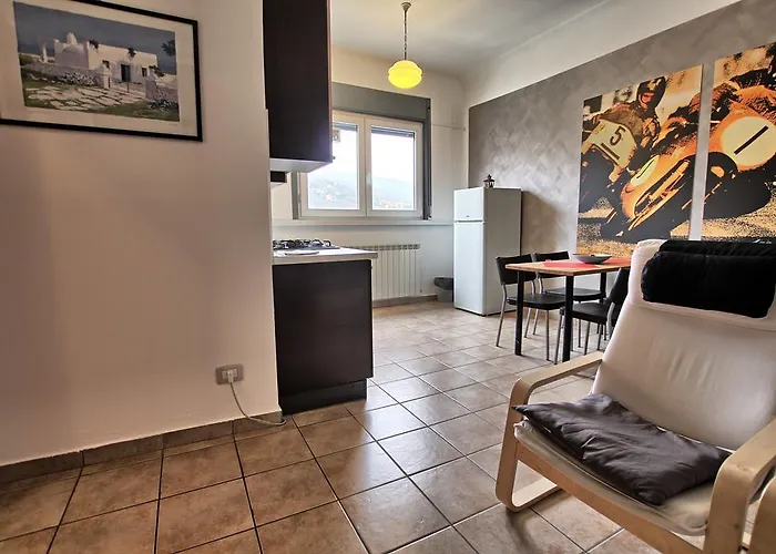 Apartment La Chiocciola - Lipomo *