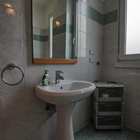 La Chiocciola - Lipomo Apartment